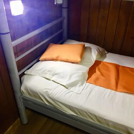 Apartament Flamingo Camin Studentesc Pentru Elevi Si Studenti Costineşti